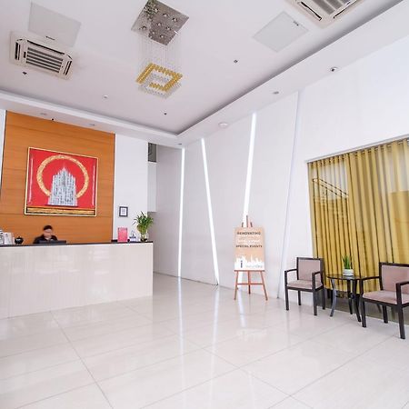 Zen Rooms Bangkal Makati Makati City Bagian luar foto