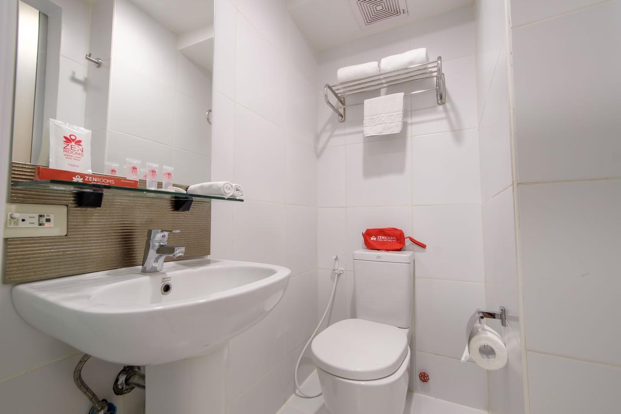 Zen Rooms Bangkal Makati Makati City Bagian luar foto